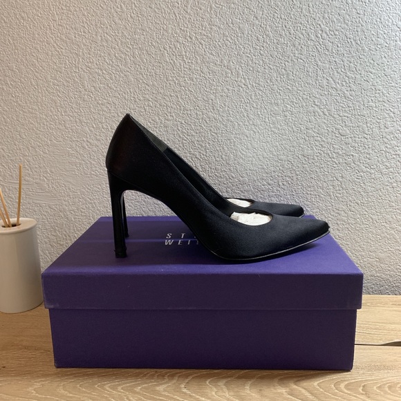 Stuart Weitzman Black Pump
